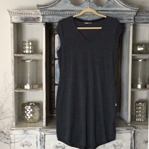 North Face Tee Shirt Dress NWOT SZ L Pockets Gray